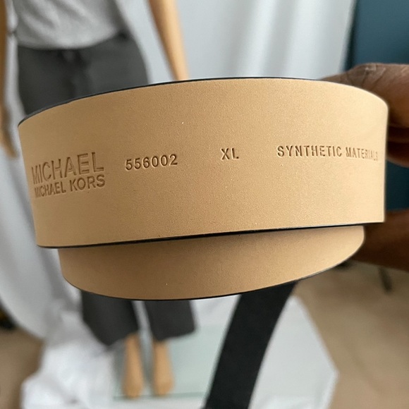 Logo Print Belt - Picture 5 of 6